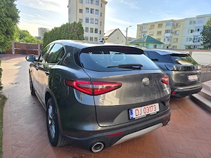 Alfa Romeo Stelvio 2.0 Turbo 16V AT8-Q4 Sprint - imagine 9