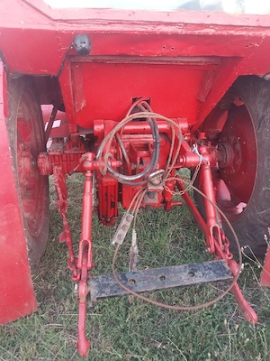 Vind tractor împreună cu remorca - imagine 8