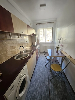Apartament decomandat, cu 1 camera, 41 mp utili, parcare, zona Jysk - imagine 3