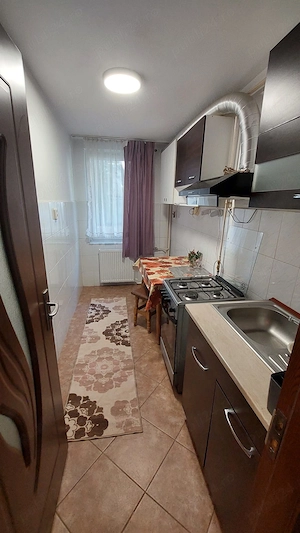 inchiriere garsoniera confort sporit - imagine 6