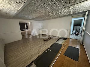 Spatiu comercial de inchiriat 4 camere 85 mpu Central Sibiu - imagine 11