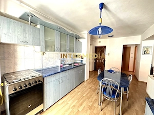 OKAZIE! Apartament 3 camere Decomandat 2 Bai si Balcon Mare CETATE Stadion