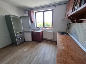 Inchiriez apart 4 camere Parneava - Str. Oituz ID:RH-45325-property - imagine 6