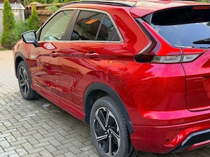 Mitsubishi Eclipse Cross PHEV 4WD | 12 2  km | Fără accidente  Preț: 21.900   negociabil  - imagine 2