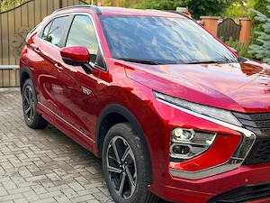 Mitsubishi Eclipse Cross PHEV 4WD | 12 2  km | Fără accidente  Preț: 21.900   negociabil  - imagine 3