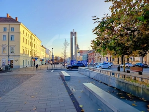 Apartament in Centru - Mihai Viteazu, intermediar, decomandat, renovabil - imagine 2
