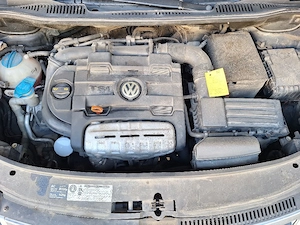 Volkswagen Touran 1.4 TSI  - imagine 2