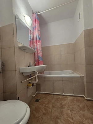 Apartament cu 2 camere de inchiriat   zona Crang   Democratiei   etaj 3din4   - imagine 8