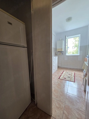 Apartament cu 2 camere de inchiriat   zona Crang   Democratiei   etaj 3din4   - imagine 9