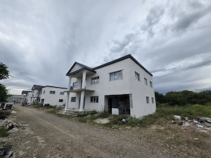 Vile noi in Vernesti BZ   acces facil DN10   225mp utili   teren 615mp   Pret: 200.000  neg.   - imagine 7
