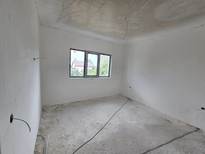 Vile noi in Vernesti BZ   acces facil DN10   225mp utili   teren 615mp   Pret: 200.000  neg.   - imagine 15