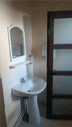 Inchiriere spatiu comercial centru Bacau - imagine 6