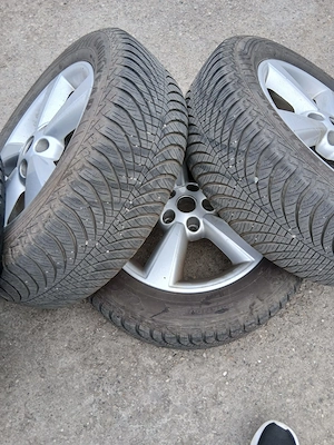 Vând set de roti Nissan Qashqai