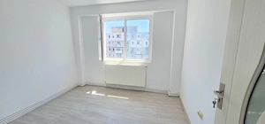 De vanzare apartament cu 2 camere, renovat, etaj9, Viziru 3, 43.000 euro - imagine 3