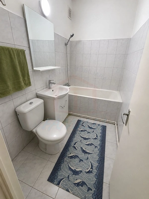 Apartament 2 camere, etaj 3, în inima cartierului Tiglina 2 - imagine 3