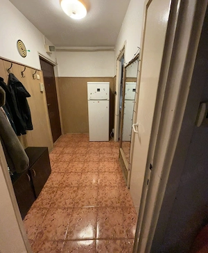 Apartament de 2 camere zona Saturn  - imagine 2