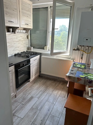 Vând apartament 3 camere - imagine 5