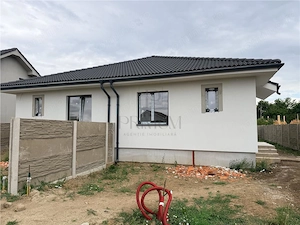Albina - Duplex toate utilitatile - llanga asfalt - imagine 2