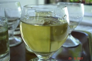 Vand palinca de zalau   tuica traditionala 100% de prune de zalau salaj 52 - 54 grade
