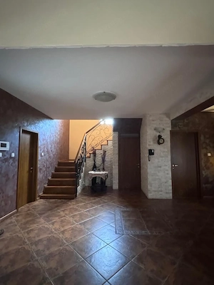 Casa S+P+1, 280 mp utili, 585 mp teren, zona Lăpuș - imagine 5