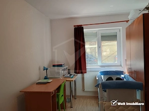 De vanzare apartament cu 2 camere Edgar Quinet