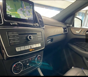 Mercedes GLE 350 4MATIC  - imagine 4