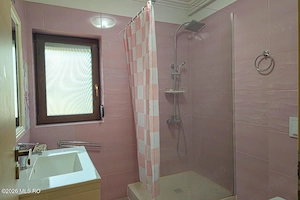 Giroc - Str Marte - 2 Camere 53 MP, Terasa 11 MP, Curte 43 MP, Parcare - imagine 15