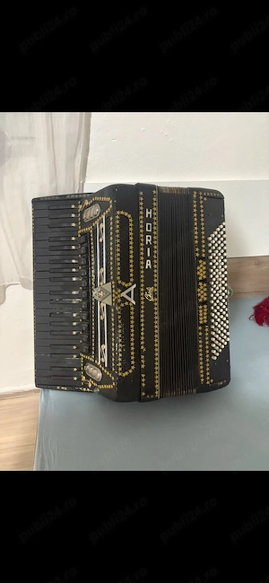 Acordeon Kosson profesional 