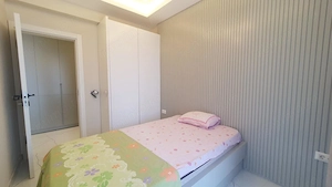 Apartament Modern 2 Dormitoare, Bloc 2025, posibilitate Parcare, mobilat nou  - imagine 9