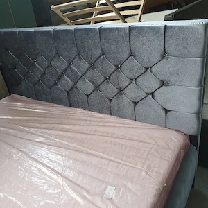 Pat dormitor tapițat 1.80m 2m+saltea 