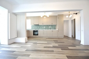 TEIUL DOAMNEI, BLOC 1984, DECOMANDAT, RENOVAT, NEMOBILAT, 0% COMISION! - imagine 3