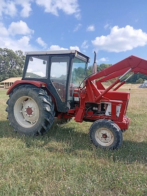 vând tractor si o culegătoare de mălai  - imagine 10