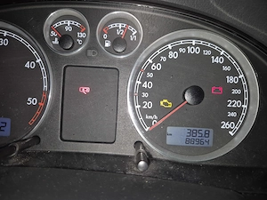 Volkswagen Passat 1.9 tdi 2004 cod motor AVB - imagine 5