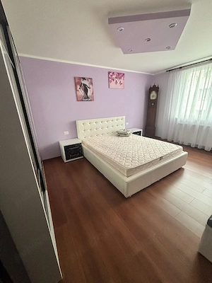 Ofer spre închiriere apartament 4 camere zonă ultracentrala 