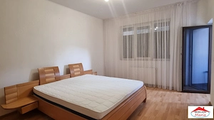 Apartament 2 camere zona centrala cu parcare