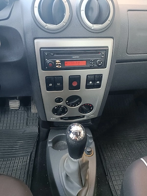 Dacia Logan 1.4 benzina 2007 - imagine 7