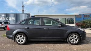 Vand autoturism Ford Focus din 2011,diesel 1.6,cp 109,km reali 132.806 - imagine 5