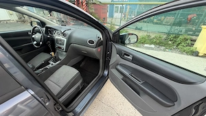 Vand autoturism Ford Focus din 2011,diesel 1.6,cp 109,km reali 132.806 - imagine 8