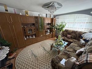 Apartament 2 camere, decomandat  - Cugir - imagine 2