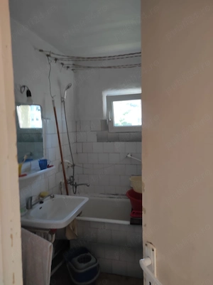 Proprietar vând apartament 4 camere decomandat.  - imagine 4