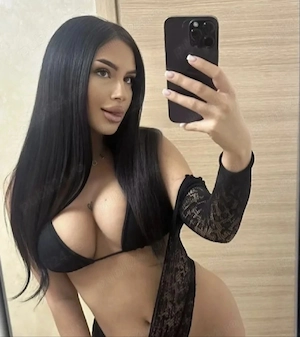Antonia ! Incall outcall ! 