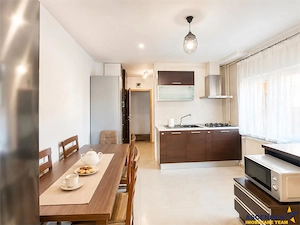 2 camere cu caracter, regim vila, echipate, panorama montana, istorie, Central, Brasov - imagine 3