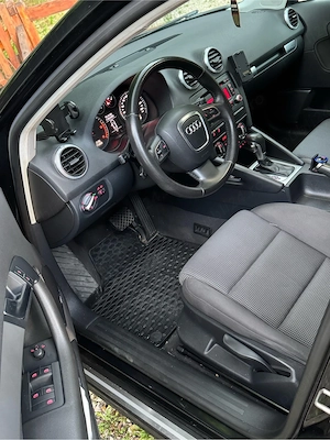 Audi A3 2.0 2010 - imagine 5
