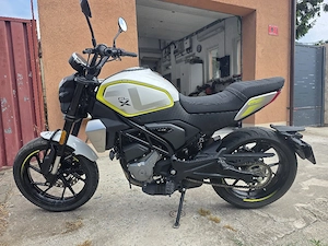 Motocicleta CF Moto 300 CL-X