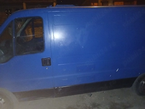 facem curățenie în poduri subsoluri transporturi moloze și orice aveți suntem disponibili De lunea P
