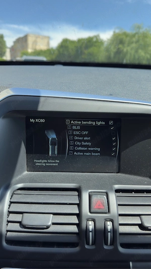 Volvo XC60 R-Design D4 190 CP - imagine 4