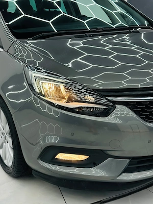 Opel Zafira - imagine 10
