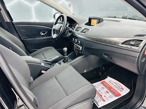 Renault Megane - imagine 14