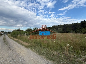 Teren Intravilan in Sambata de Sus- Judet Brasov - imagine 5