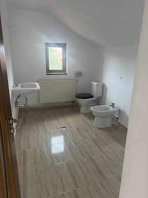 CASA DE VANZARE IN CARTIERUL PRIMAVERII -GIARMATA MARE - imagine 7